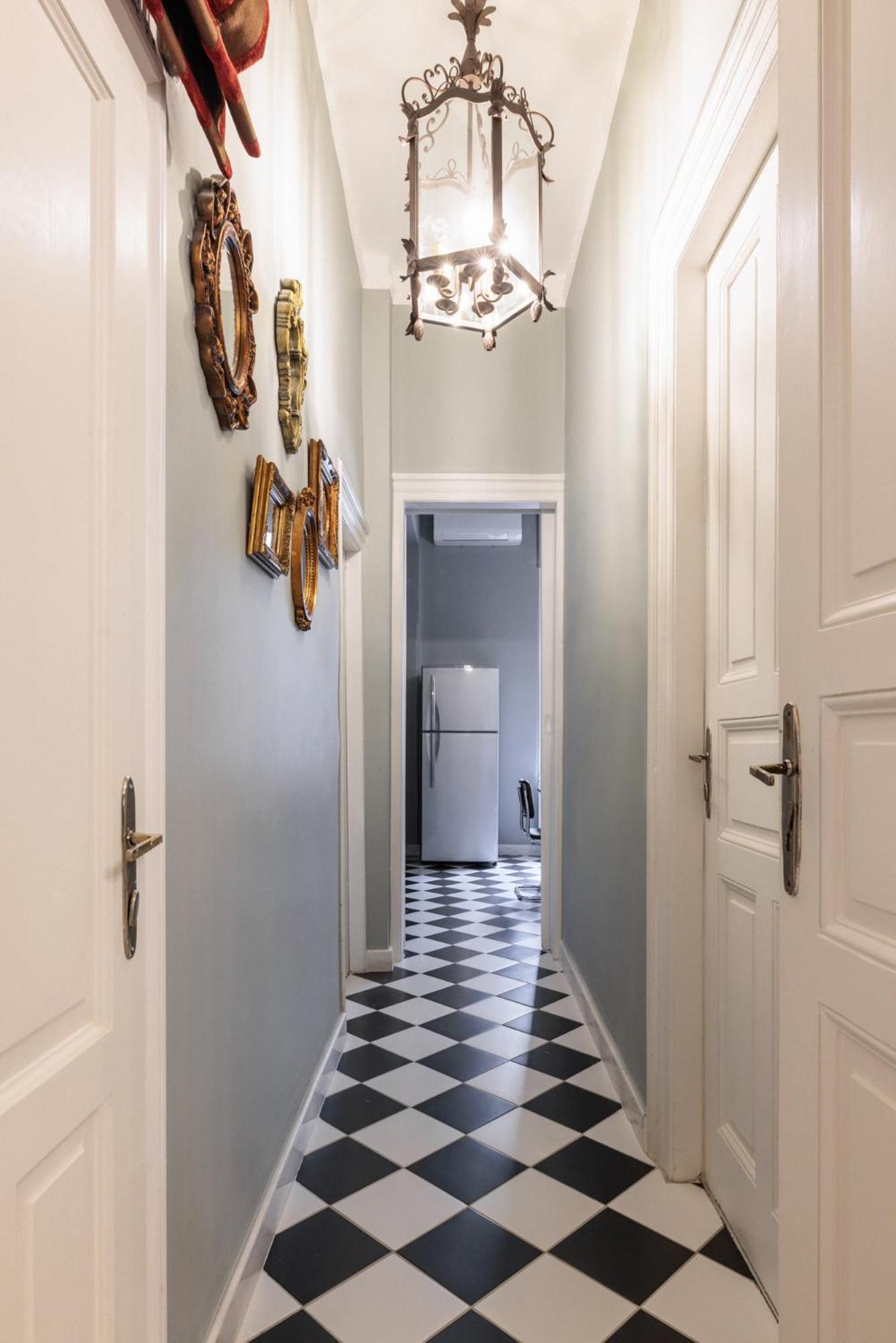 Apartment Estia City-center Elegant Place
